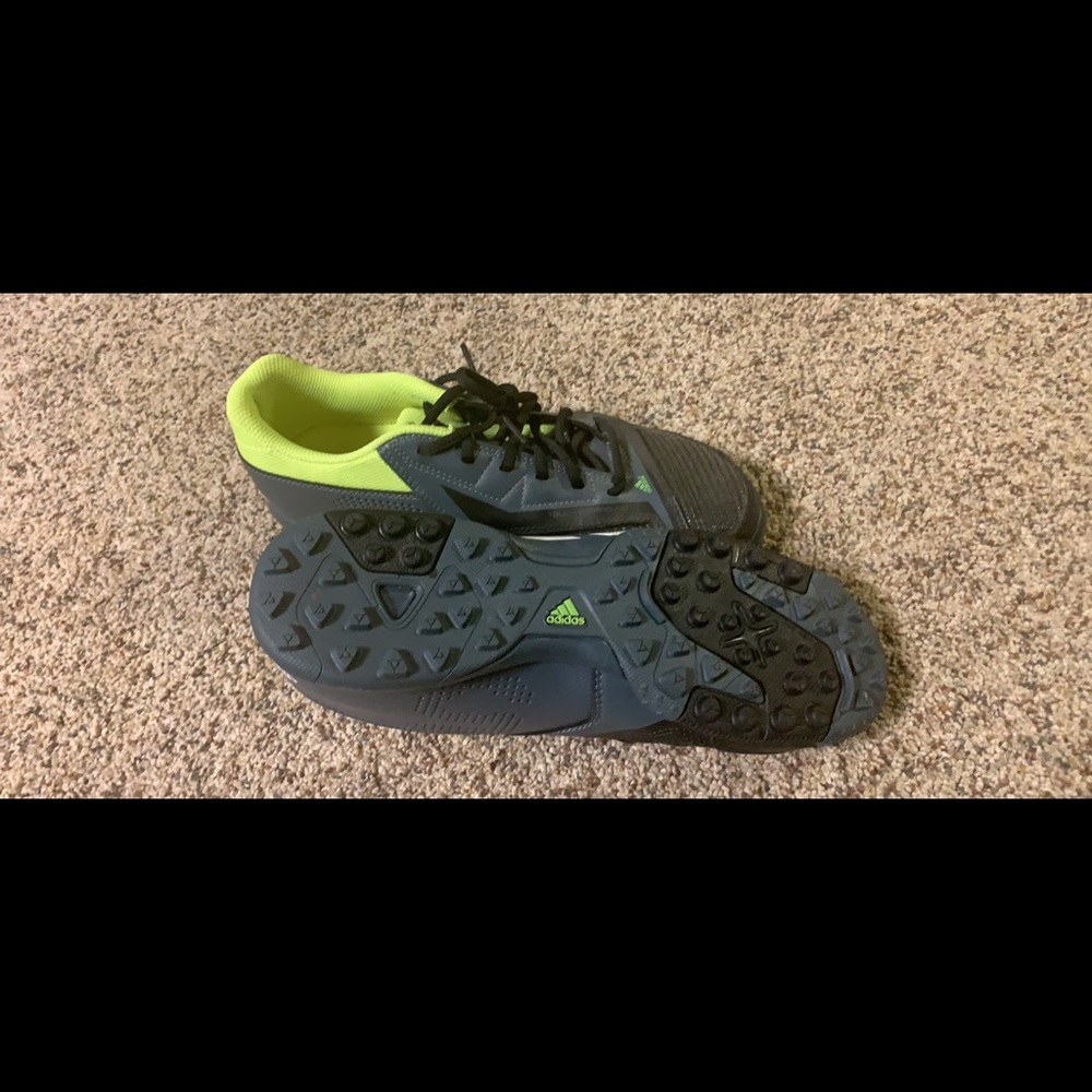 Adidas indoor soccer shoes 7.5 men’s